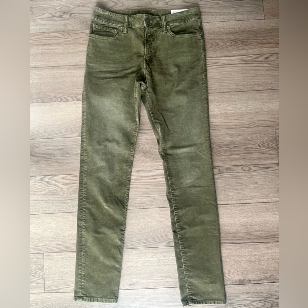 NWT American Eagle Corduroy Pants Forest Green